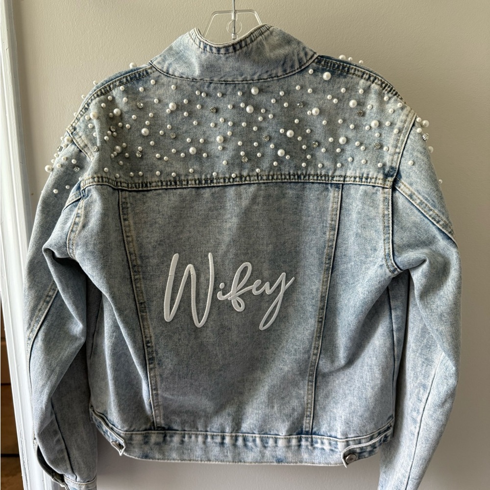 David's Bridal Light Blue rhinestone Pearl WIFEY Jean Jacket size small